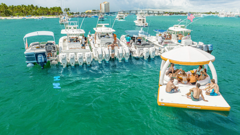 MacGregor_Yachts_Boat_Raft_Up_Peanut_Island